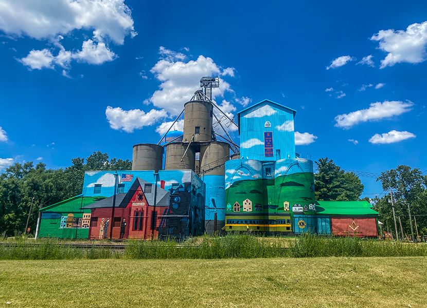 EburgMural-front-web